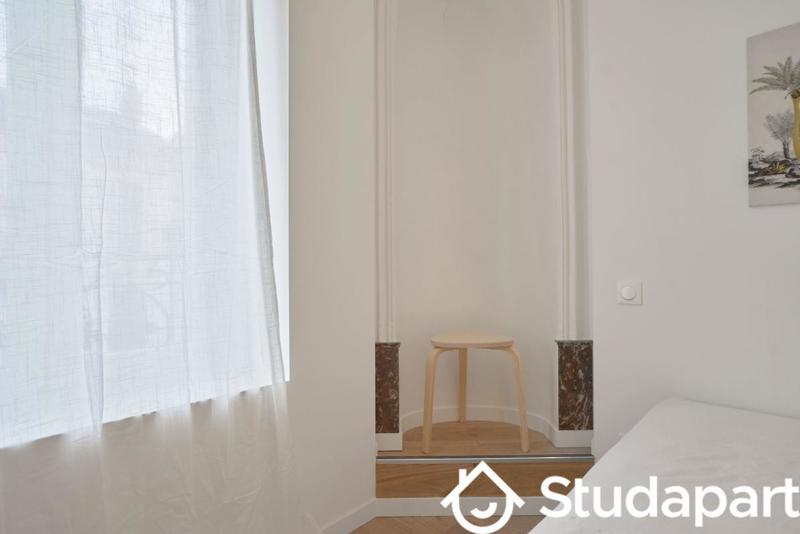 Chambre - 13 m² - 1 pièce