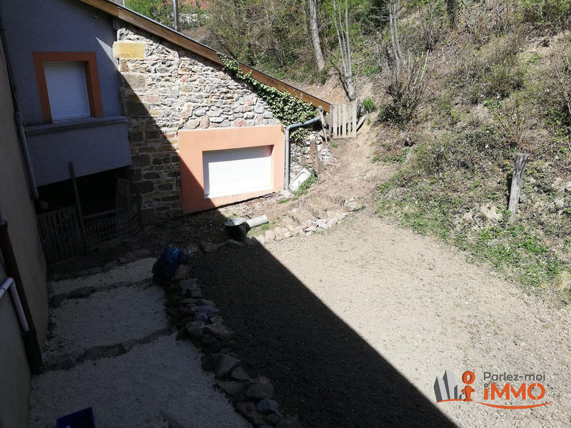 Appartement - 105 m² - 4 pièces