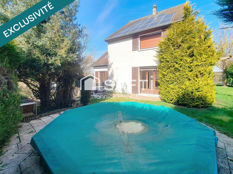 Maison - 168 m² - 8 pièces