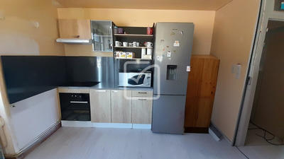 Maison - 220 m² - 7 pièces