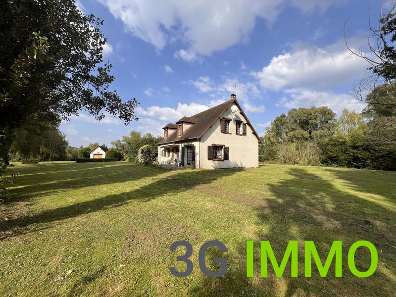 Maison traditionnelle - 147 m² - 6 pièces