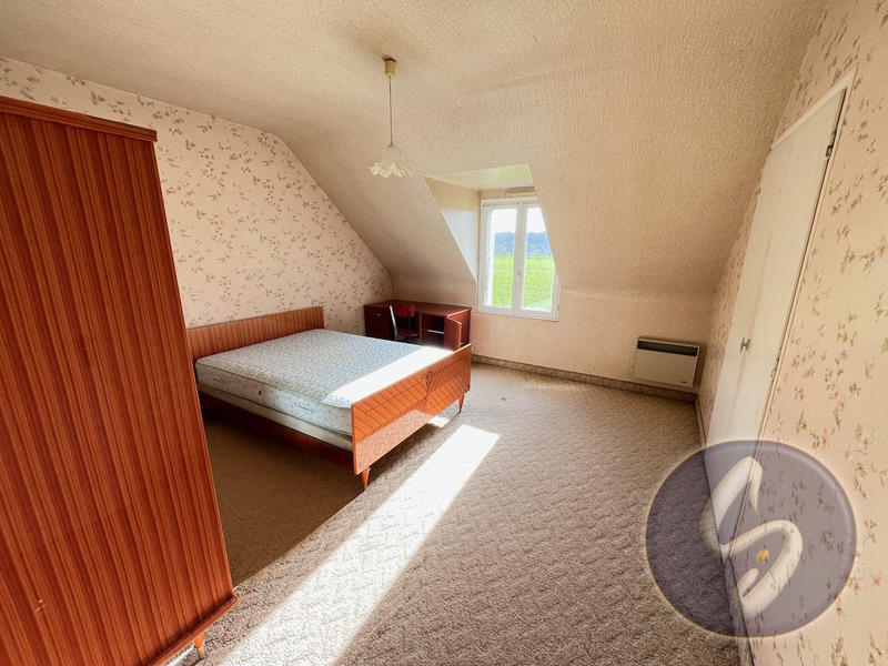 Maison ancienne - 177 m² - 6 pièces