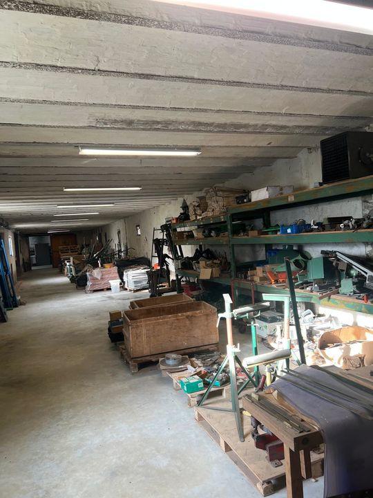 Propriété - 300 m² - 12 pièces