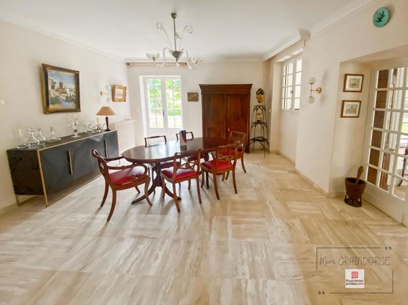 Propriété - 390 m² - 13 pièces