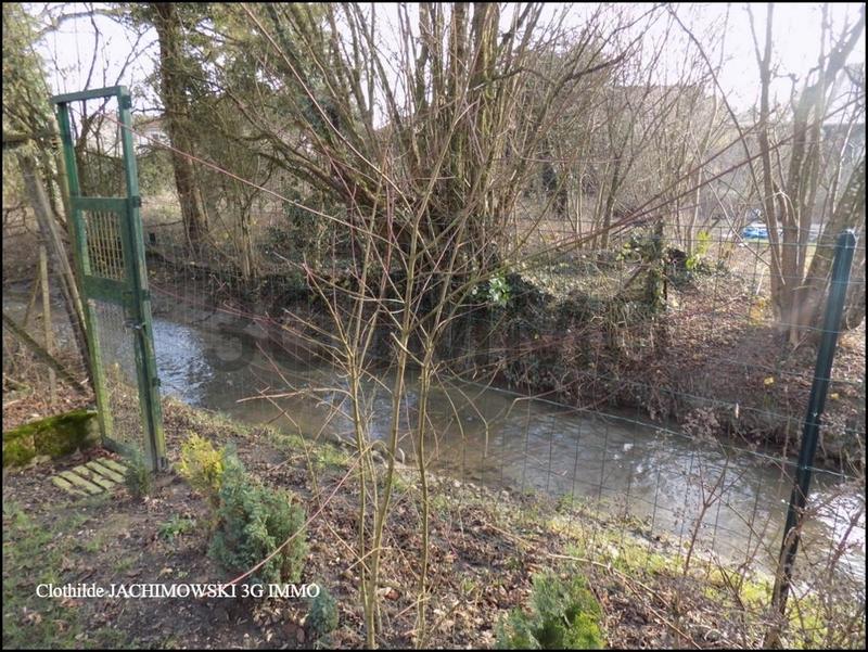 Maison - 111 m² - 6 pièces