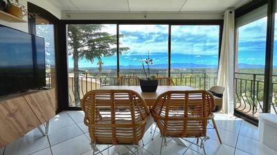 Maison - 148 m² - 8 pièces