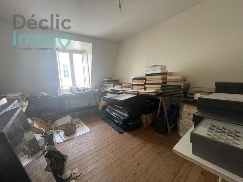 Appartement - 98 m² - 5 pièces