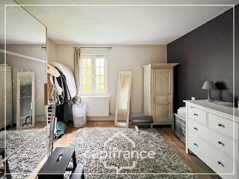 Maison - 164 m² - 8 pièces