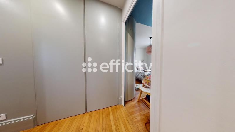 Appartement - 104 m² - 4 pièces