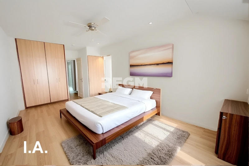 Maison - 158 m² - 5 pièces