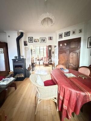 Pavillon - 85 m² - 5 pièces