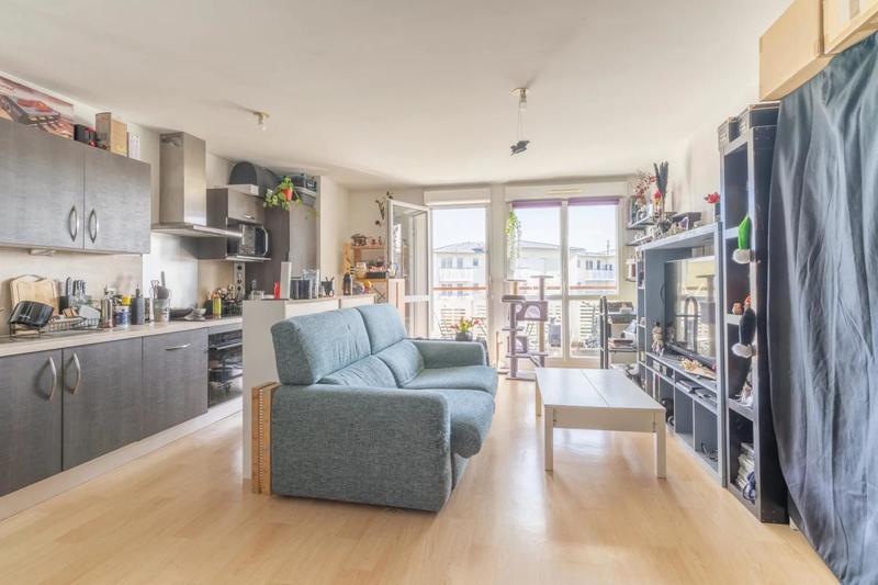 Appartement - 64 m² - 3 pièces