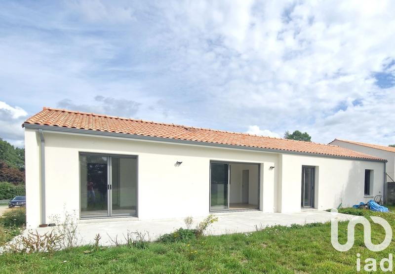 Maison - 105 m² - 5 pièces