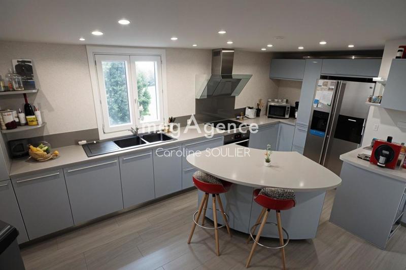 Maison - 190 m² - 6 pièces