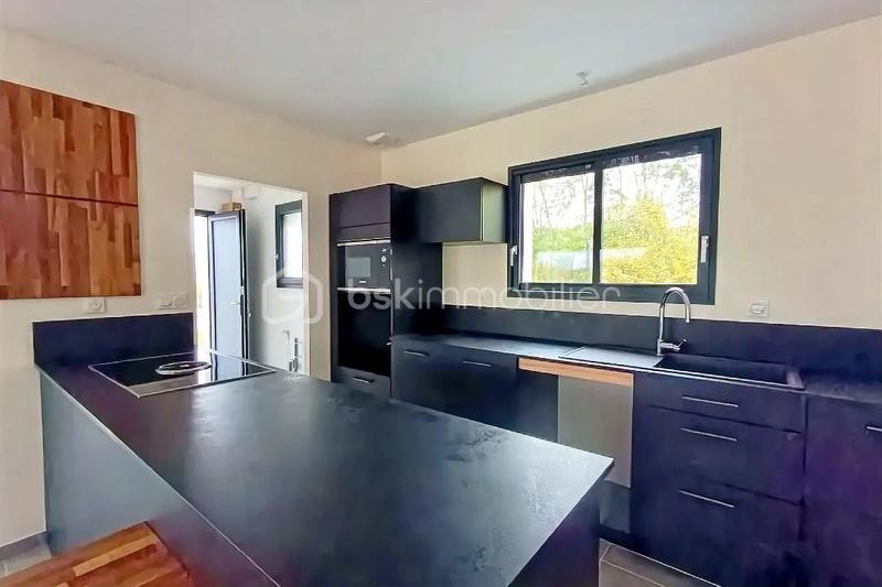 Maison - 100 m² - 3 pièces