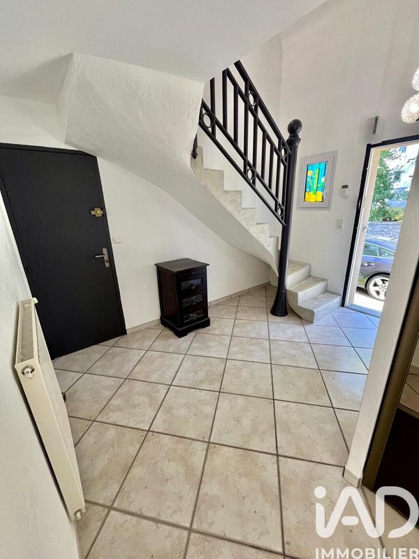 Maison - 160 m² - 7 pièces