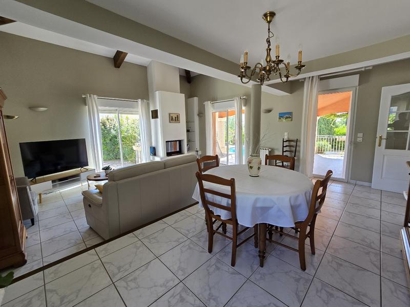 Maison - 145 m² - 6 pièces