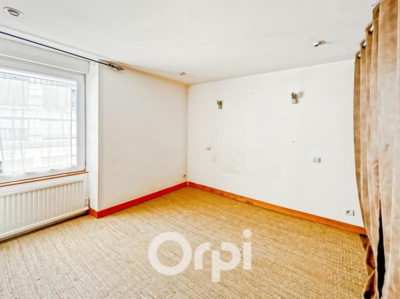 Maison - 159 m² - 6 pièces