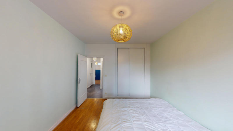 Appartement - 92 m² - 4 pièces