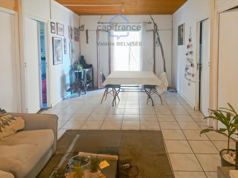 Maison - 76 m² - 4 pièces