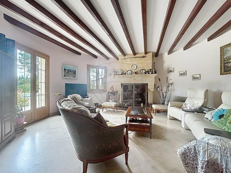 Demeure - 221 m² - 7 pièces