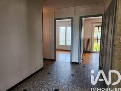 Appartement - 142 m² - 6 pièces