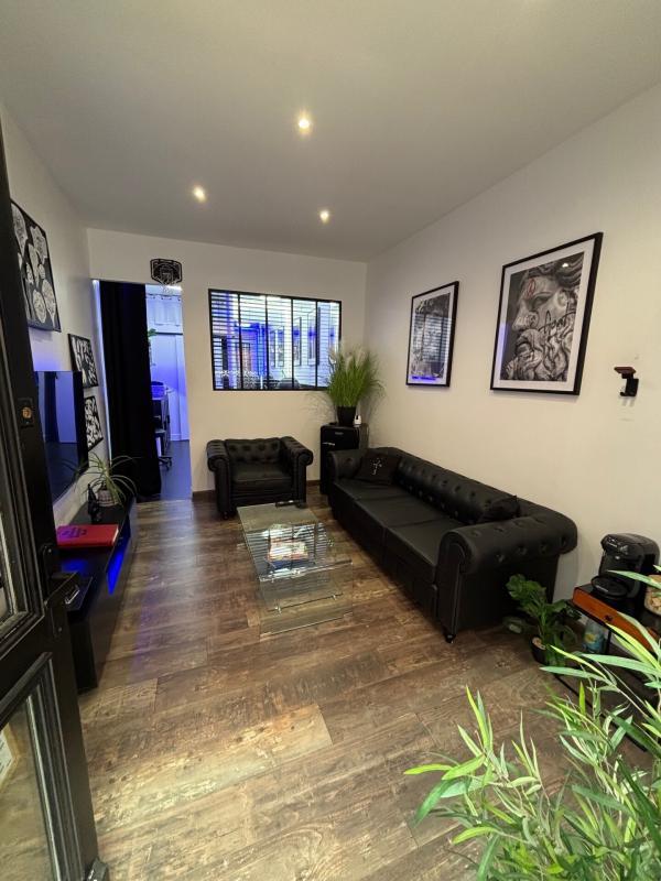 Bureau - 28 m² - 2 pièces