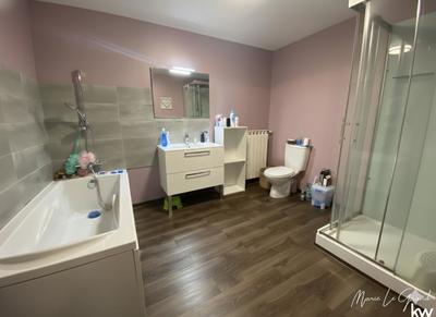 Maison - 175 m² - 6 pièces