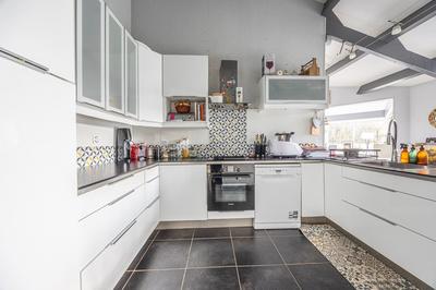 Maison - 143 m² - 5 pièces