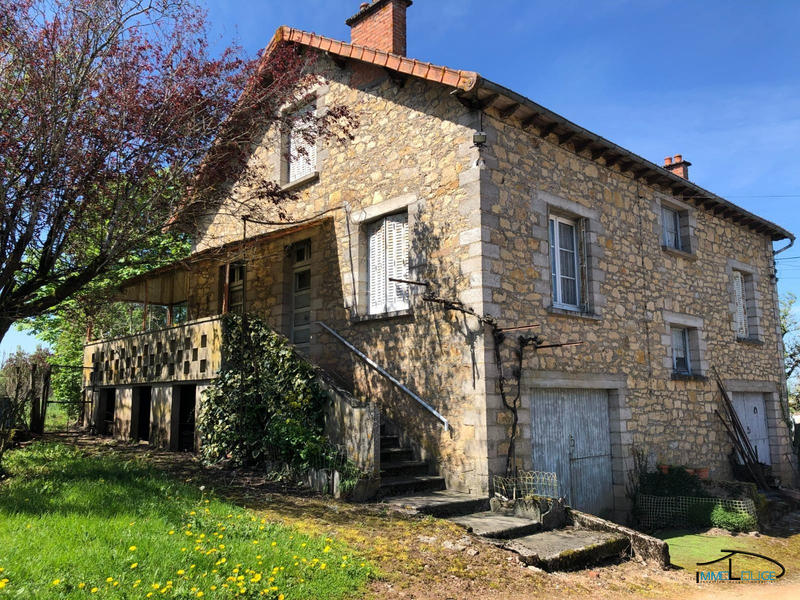 Maison ancienne - 121 m² - 4 pièces