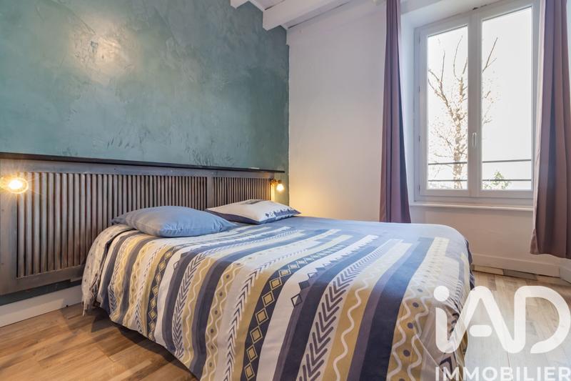 Maison - 280 m² - 15 pièces