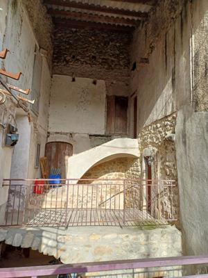 Maison - 140 m² - 9 pièces