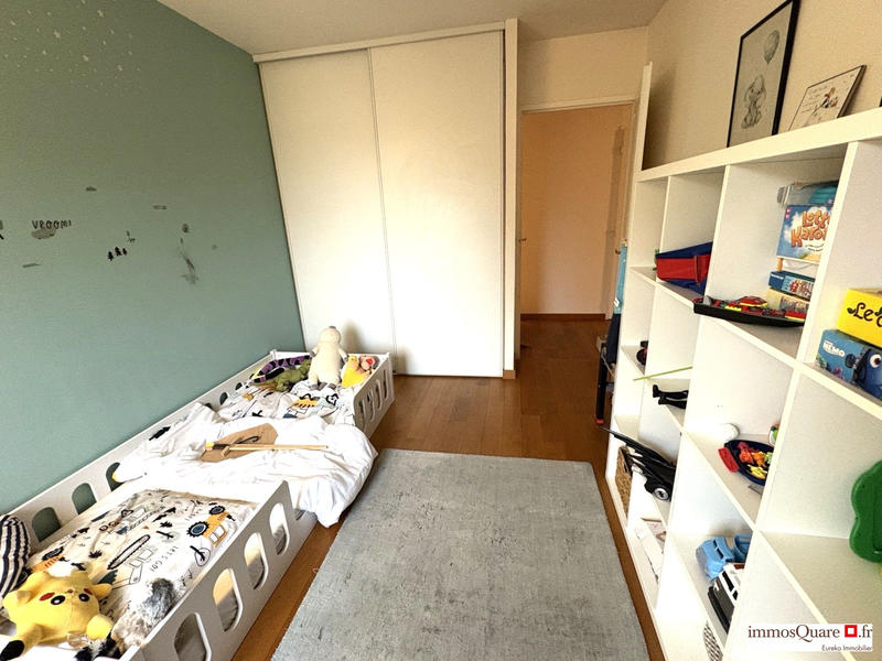 Appartement - 92 m² - 3 pièces