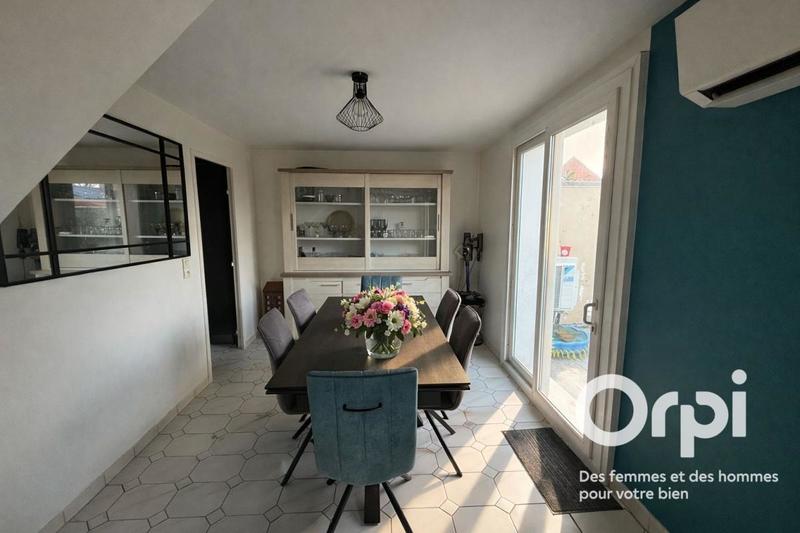 Maison - 110 m² - 6 pièces