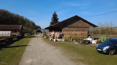 Maison de campagne - 727 m² - 5 pièces