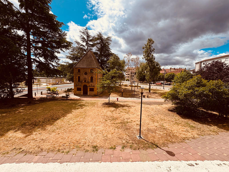 Appartement - 60 m² - 2 pièces