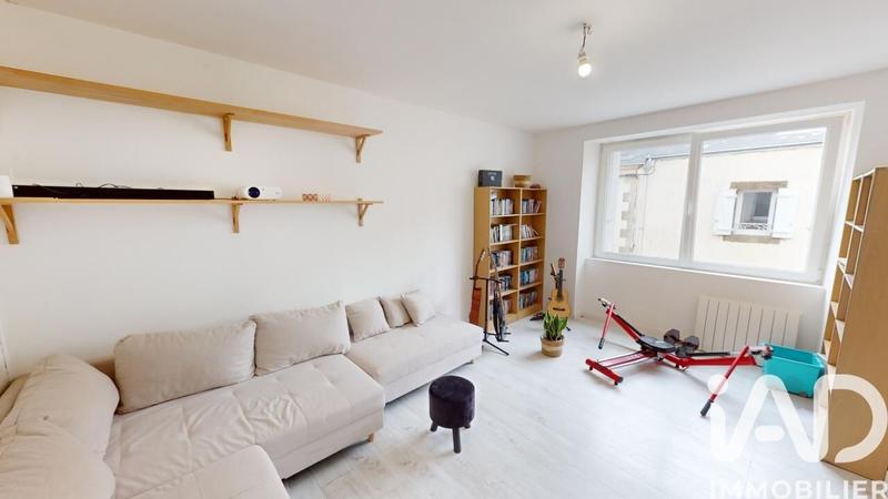 Maison de ville - 149 m² - 9 pièces