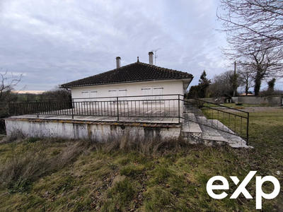 Appartement - 96 m² - 4 pièces