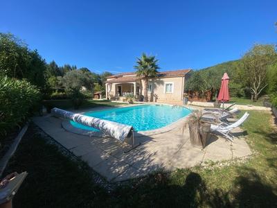 Maison - 124 m² - 5 pièces