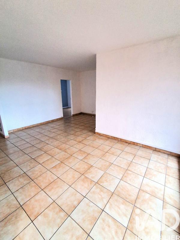 Appartement - 77 m² - 4 pièces