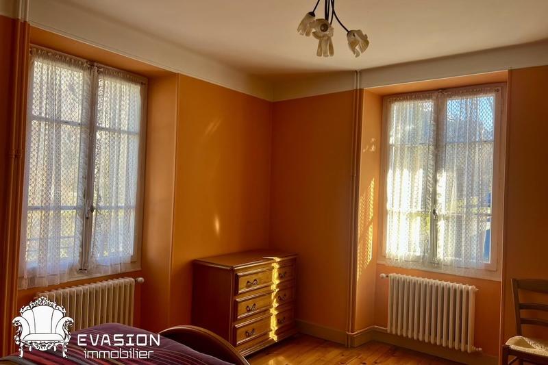 Maison ancienne - 166 m² - 6 pièces