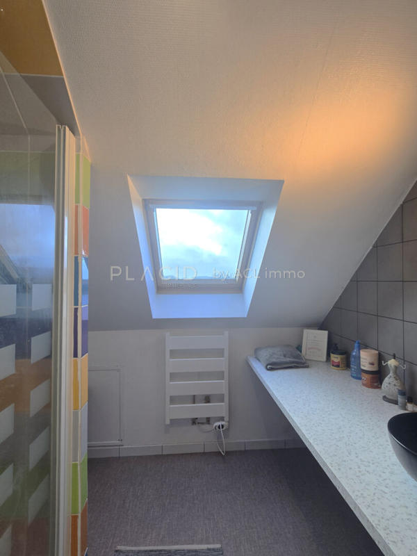 Maison - 128 m² - 7 pièces