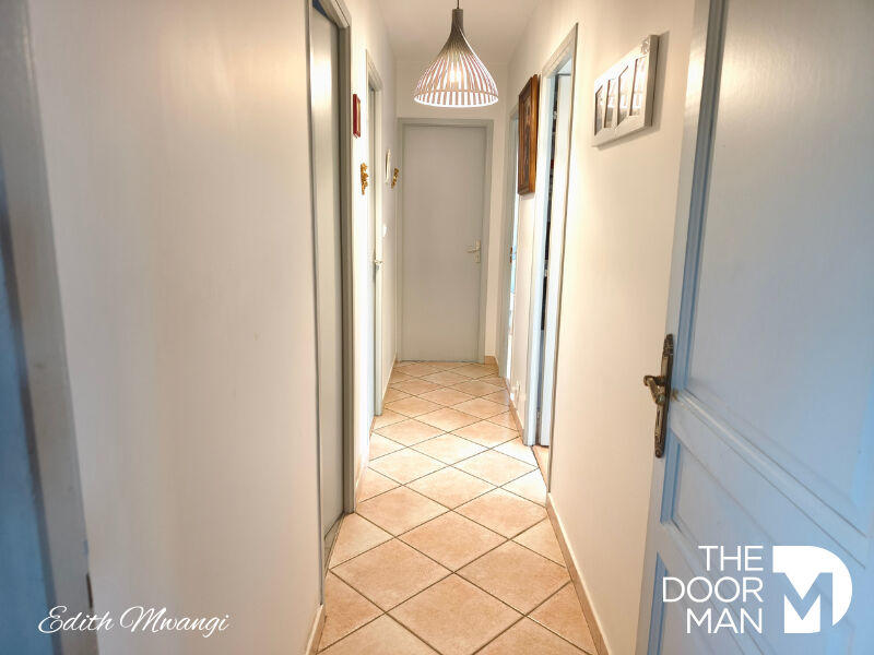 Maison - 102 m² - 5 pièces