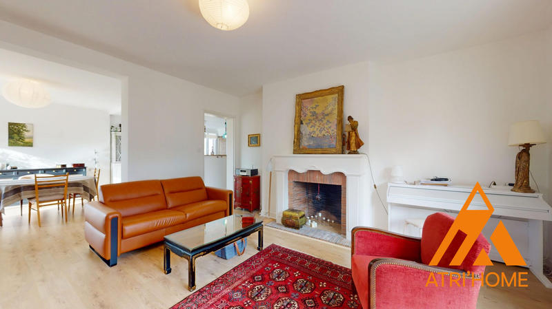 Appartement - 111 m² - 4 pièces