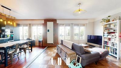 Appartement - 80 m² - 3 pièces