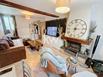 Maison - 88 m² - 3 pièces