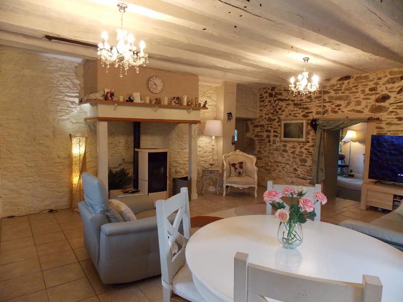 Corps de ferme - 125 m² - 6 pièces