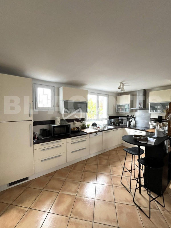 Maison - 124 m² - 7 pièces