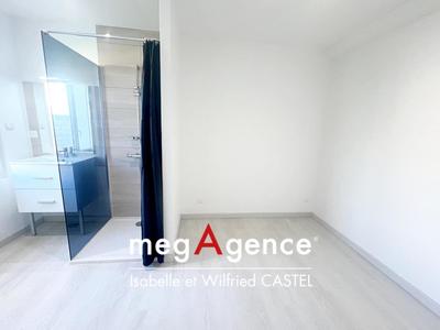 Maison - 111 m² - 4 pièces