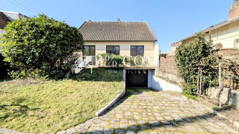 Maison - 95 m² - 4 pièces